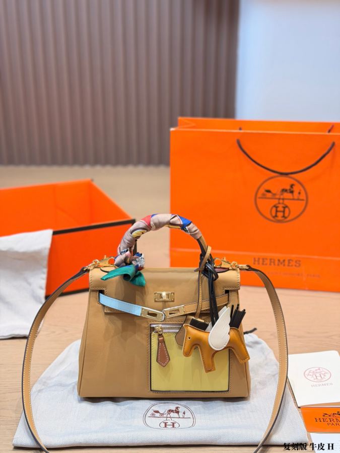 1:1 Replica Hermes bag replica version cowhide — photo 2