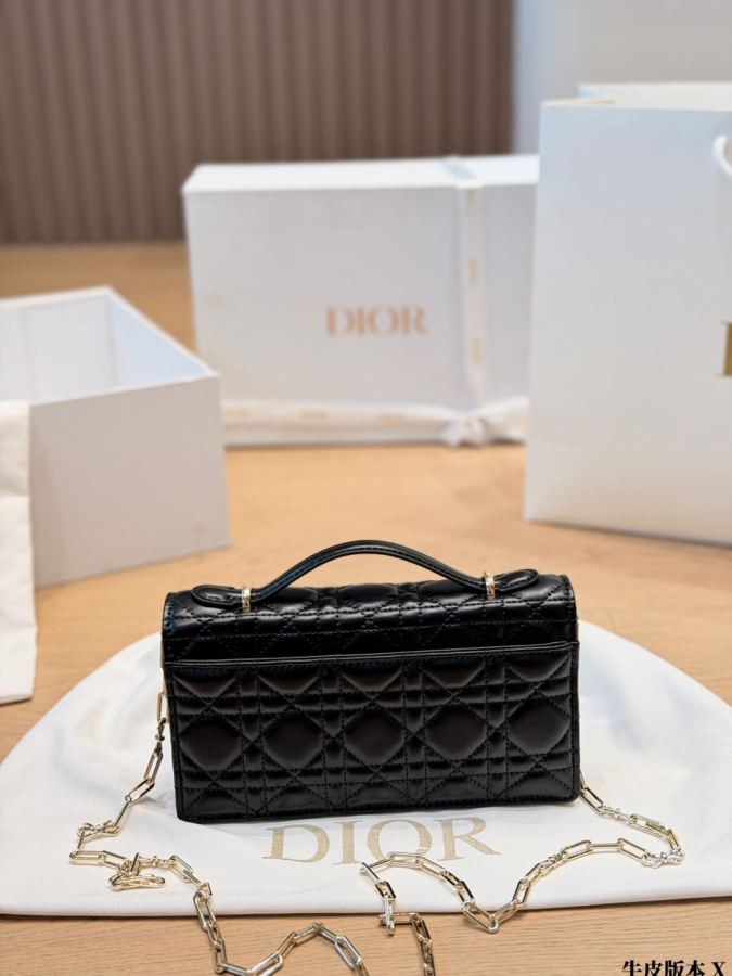 1:1 Replica Dior bag replica version — photo 5