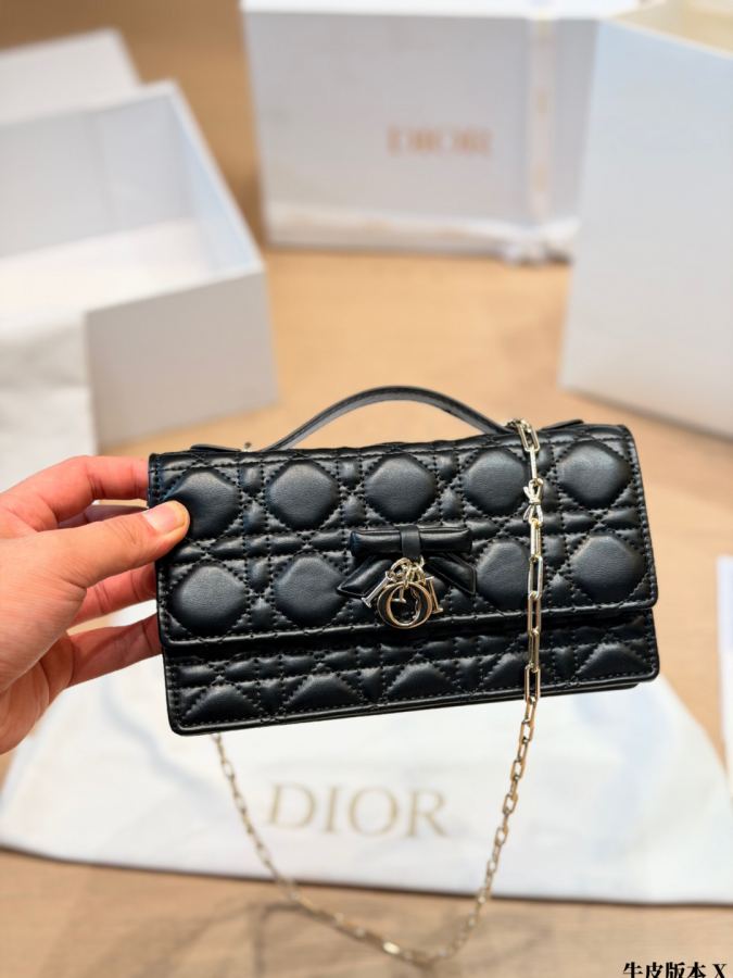 1:1 Replica Dior bag replica version — photo 4
