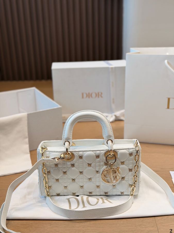 1:1 Replica Dior bag Dior Lady D-joy — AAA Quality Replica — photo 3