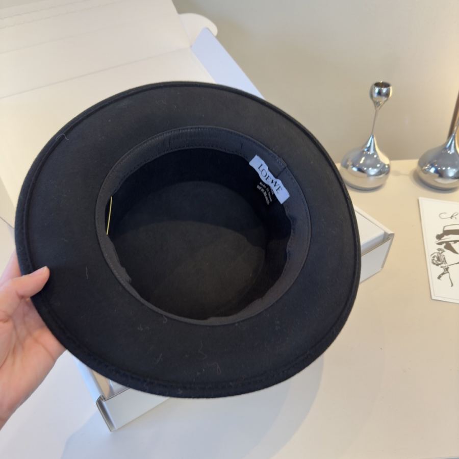1:1 Replica Loewe hat ¥ — AAA Quality Replica — photo 8