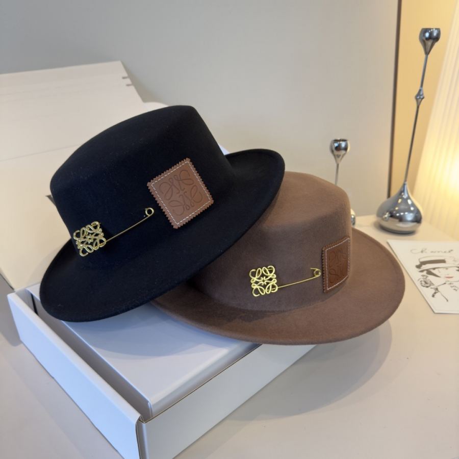 1:1 Replica Loewe hat ¥ — AAA Quality Replica