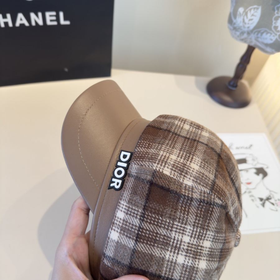 1:1 Replica dior hat Special batch ¥ — AAA Quality Replica — photo 6