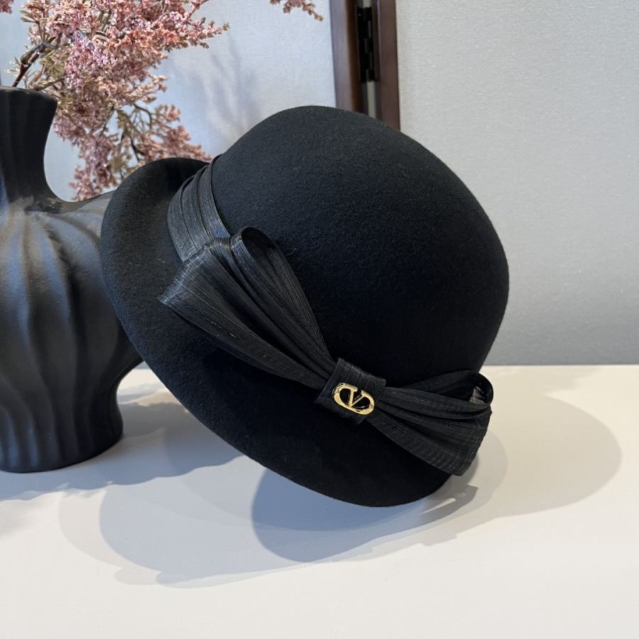1:1 Replica Valentino hat Special batch ¥ — AAA Quality Replica — photo 2