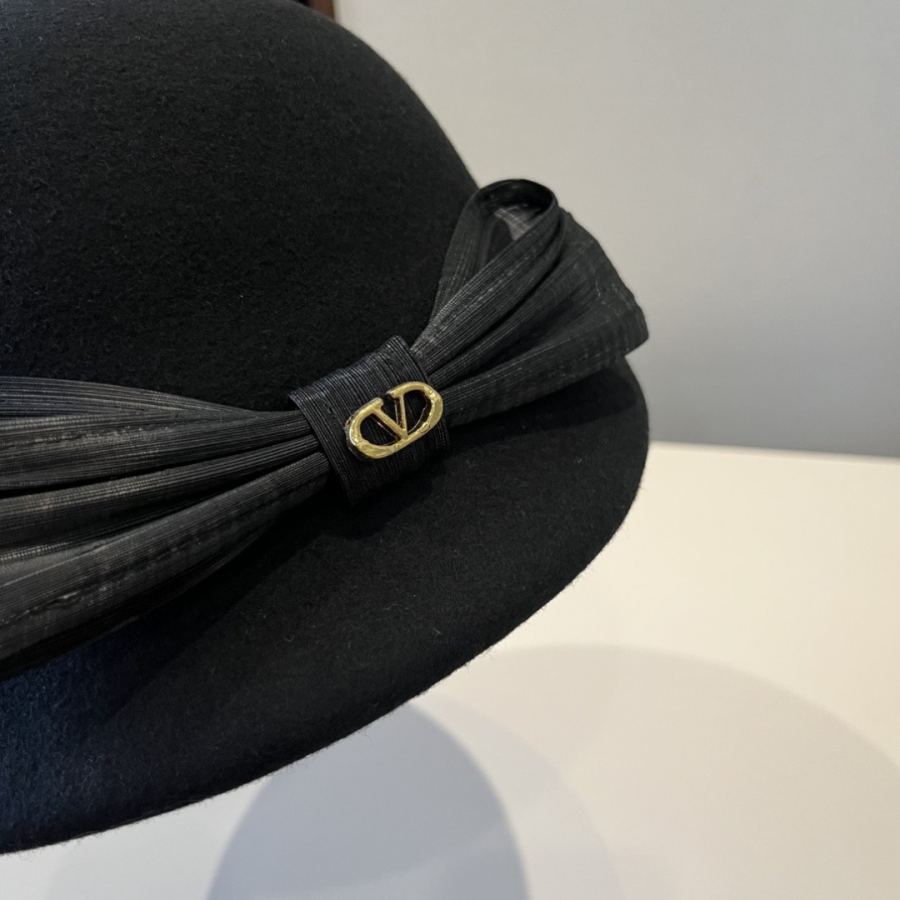 1:1 Replica Valentino hat Special batch ¥ — AAA Quality Replica — photo 6