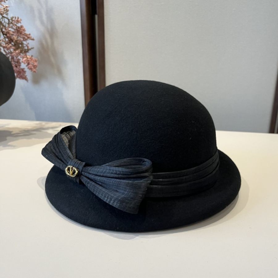 1:1 Replica Valentino hat Special batch ¥ — AAA Quality Replica — photo 5