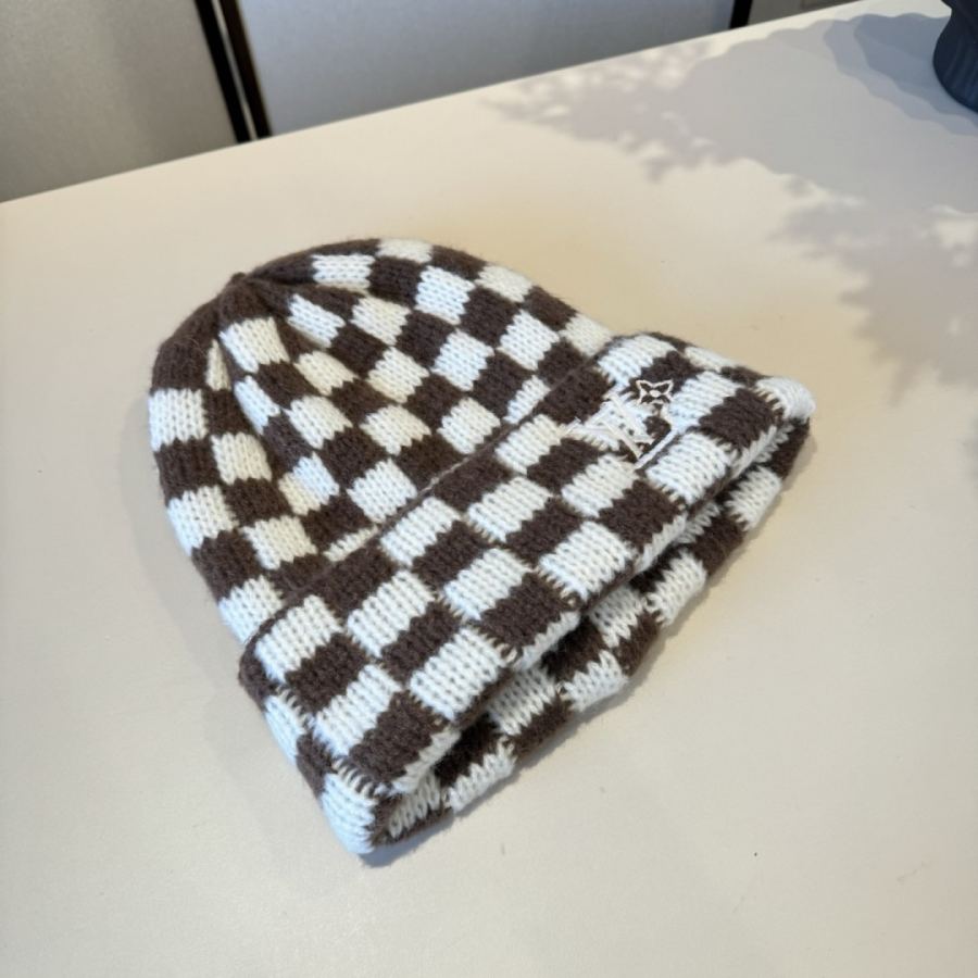 1:1 Replica Louis Vuitton hat ¥ — Premium Replica — photo 4