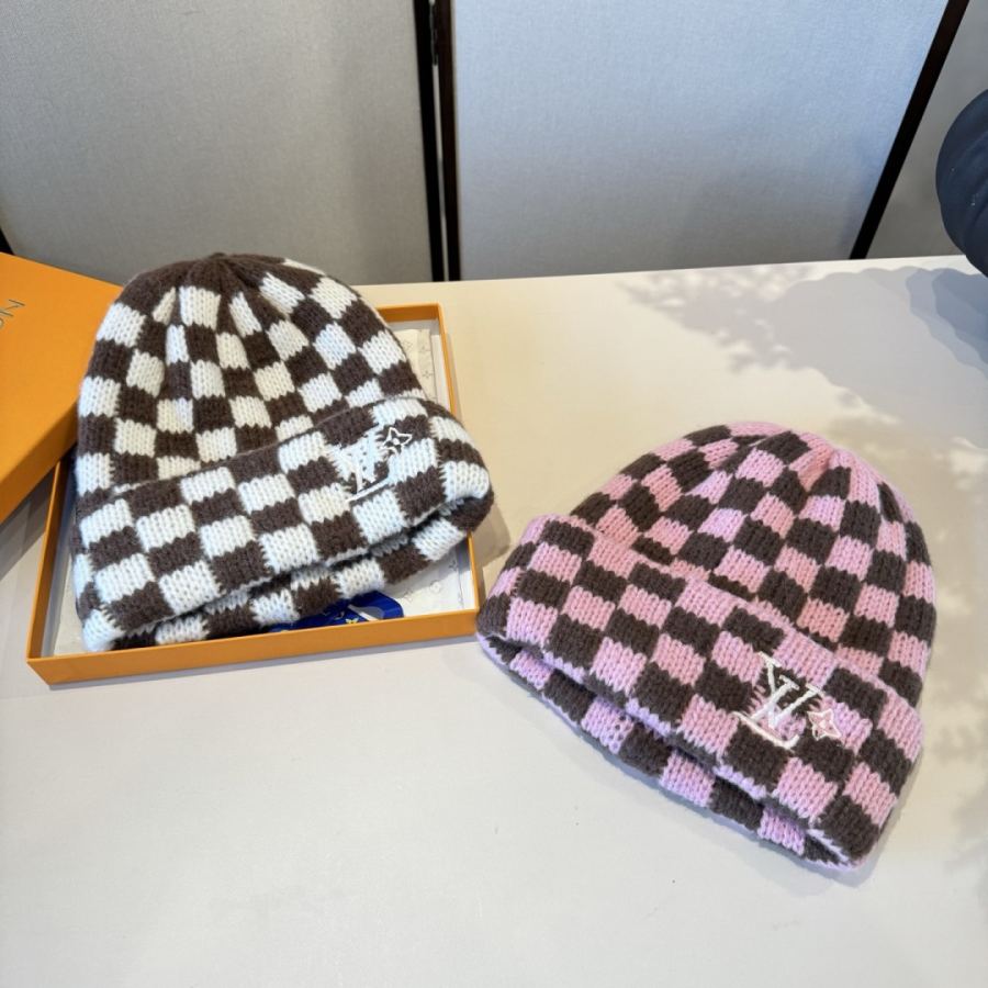 1:1 Replica Louis Vuitton hat ¥ — Premium Replica — photo 8