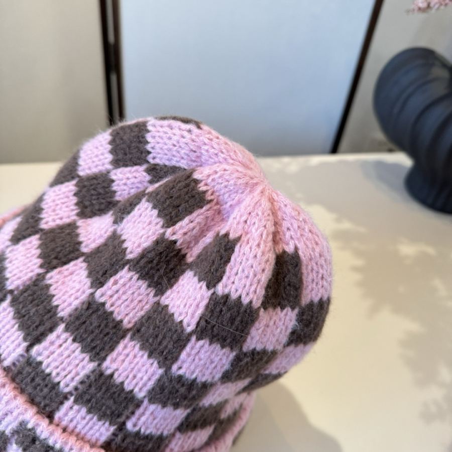 1:1 Replica Louis Vuitton hat ¥ — 1:1 Replica — photo 5