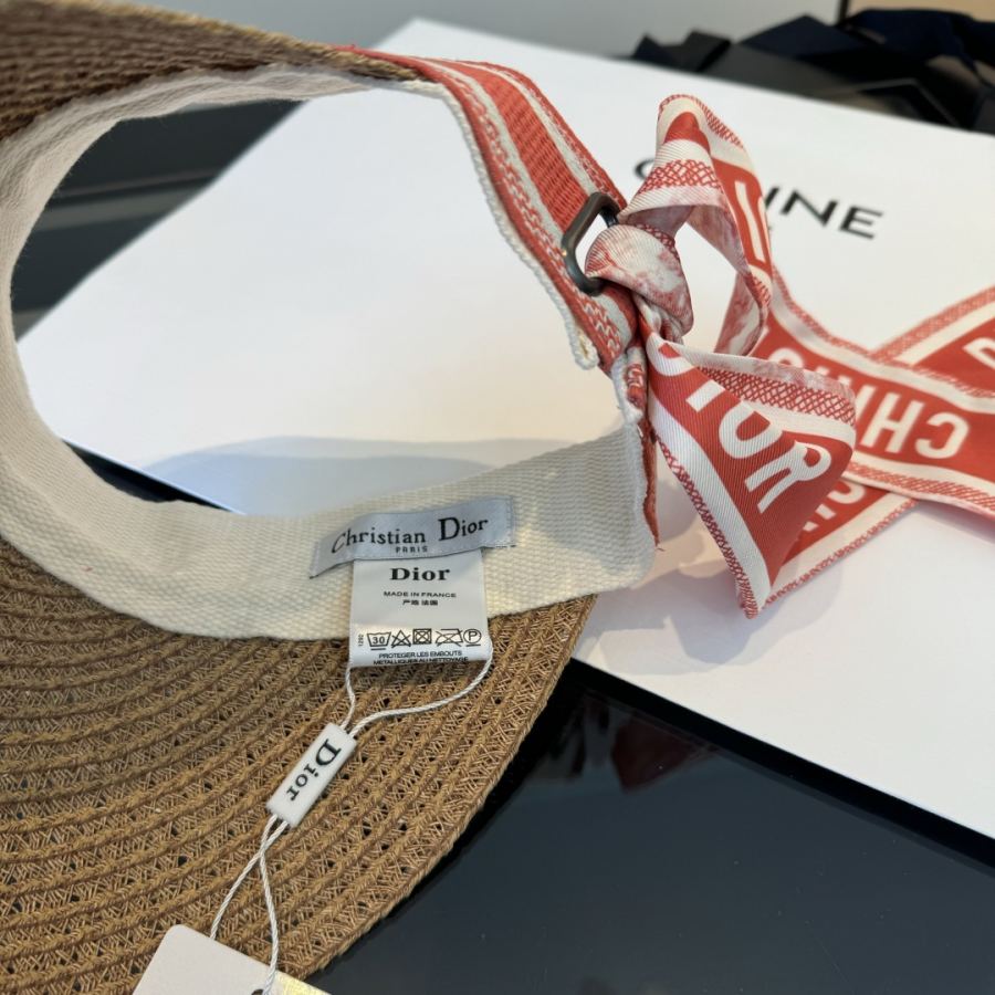 1:1 Replica dior hat ¥ — AAA Quality Replica — photo 9