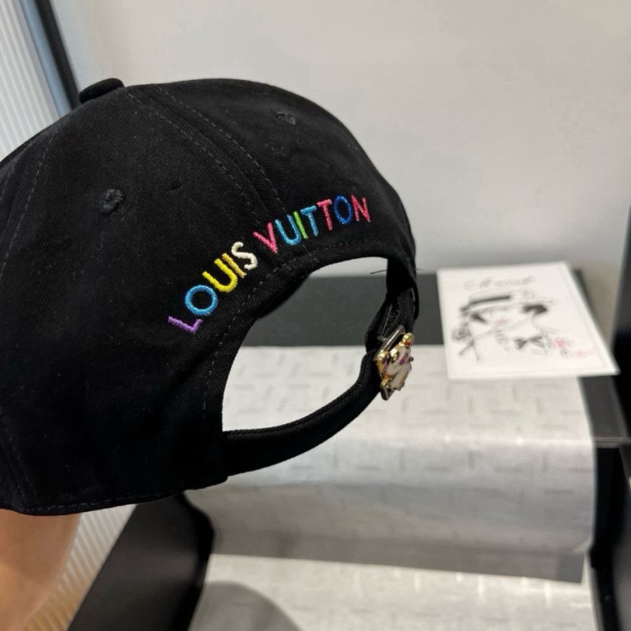 1:1 Replica Louis Vuitton hat ¥ — 1:1 Replica — photo 6
