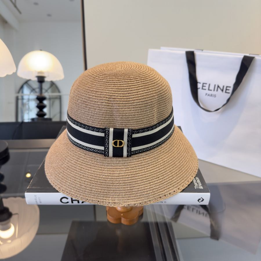 1:1 Replica dior hat ¥ — AAA Quality Replica — photo 4