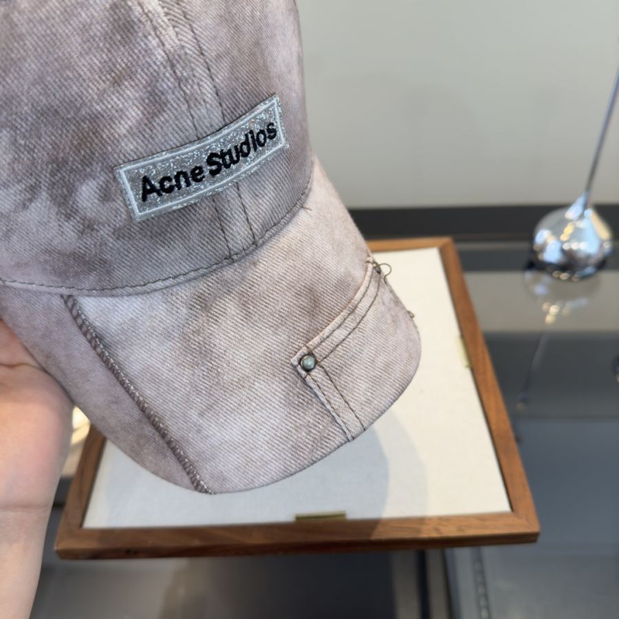1:1 Replica dior hat ¥ — AAA Quality Replica — photo 5