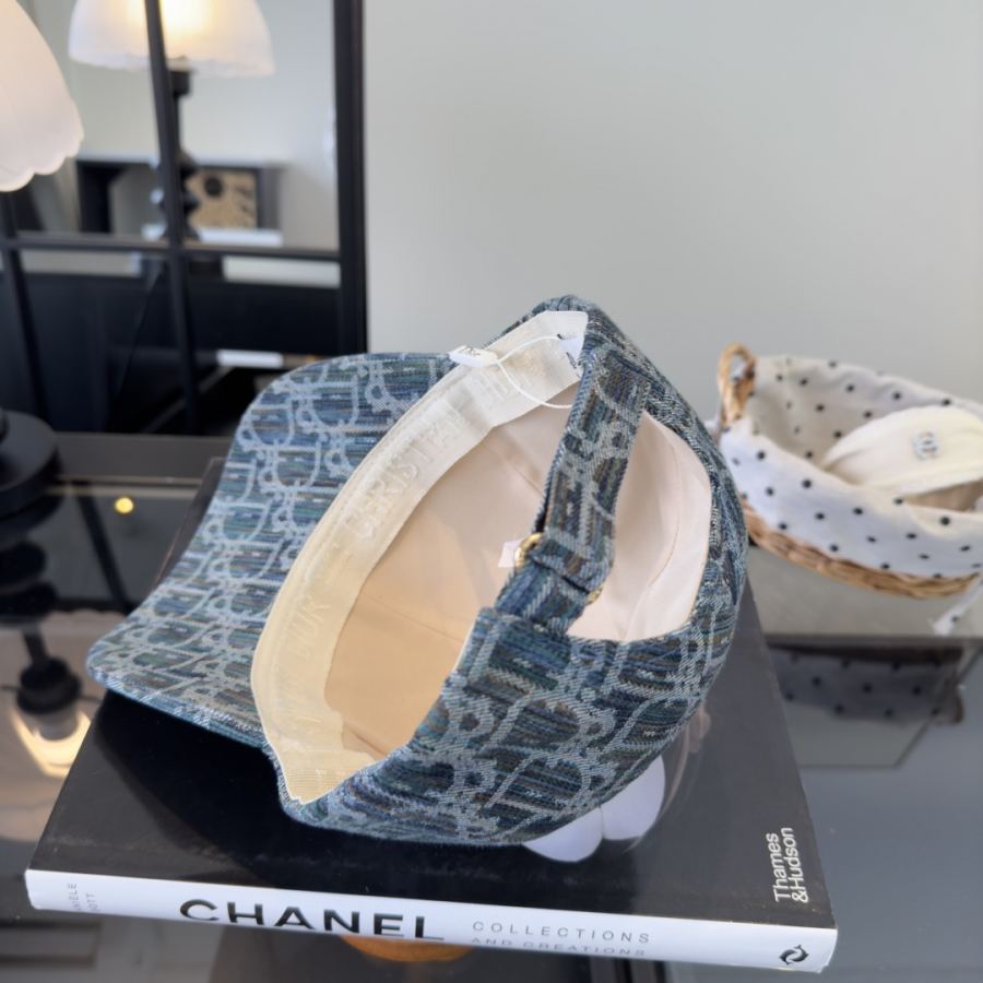 1:1 Replica dior hat ¥ — AAA Quality Replica — photo 7