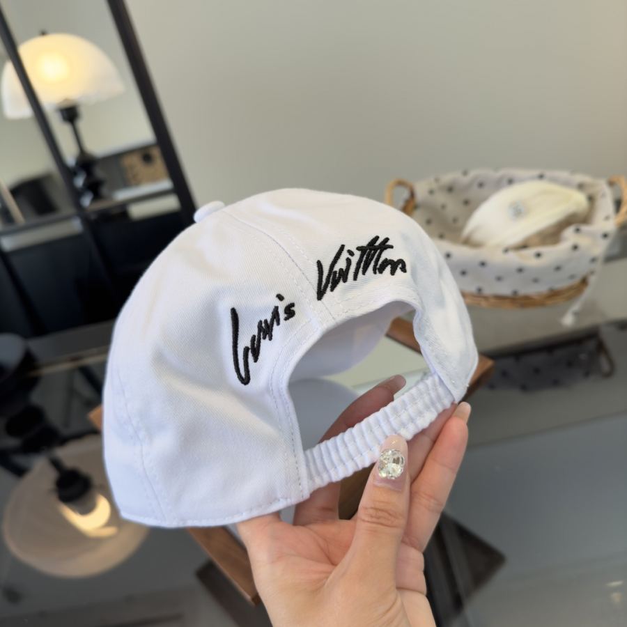 1:1 Replica Louis Vuitton hat ¥ — AAA Quality Replica — photo 6