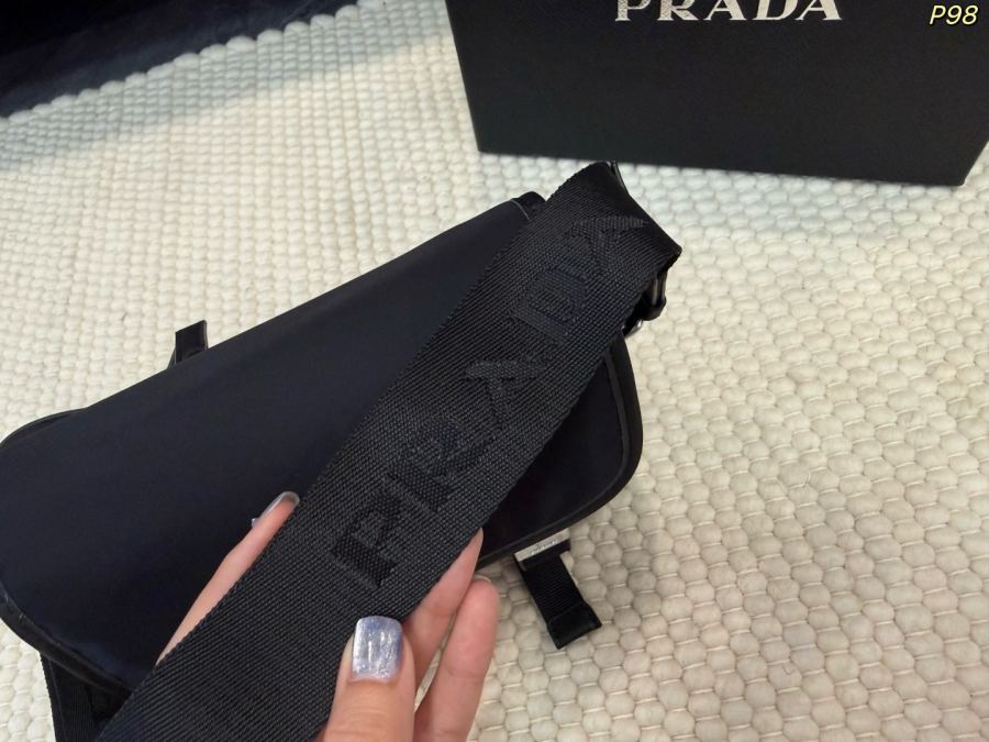 1:1 Replica PRADA bag Comes with gift box — 1:1 Replica — photo 4
