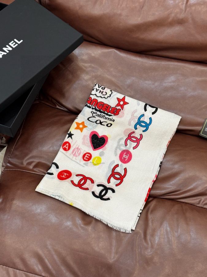1:1 Replica Chanel scarf Chanel — 1:1 Replica — photo 4