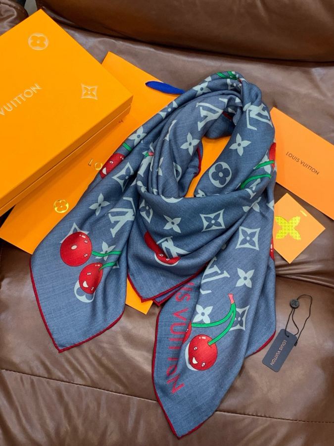1:1 Replica LV scarf LV X TM MONOGRAM — Premium Replica — photo 5