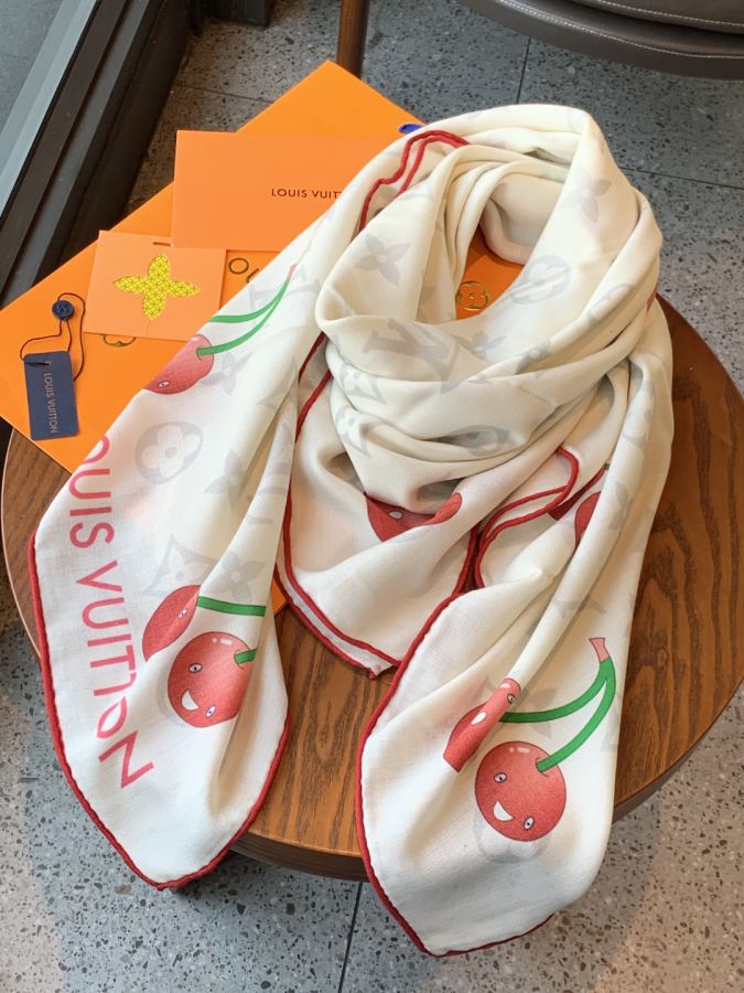 1:1 Replica LV scarf LV X TM MONOGRAM — 1:1 Replica — photo 5