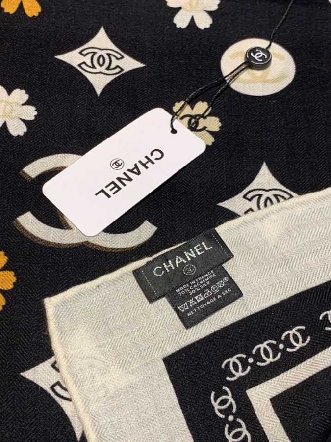 1:1 Replica Chanel scarf Chanel — 1:1 Replica — photo 5