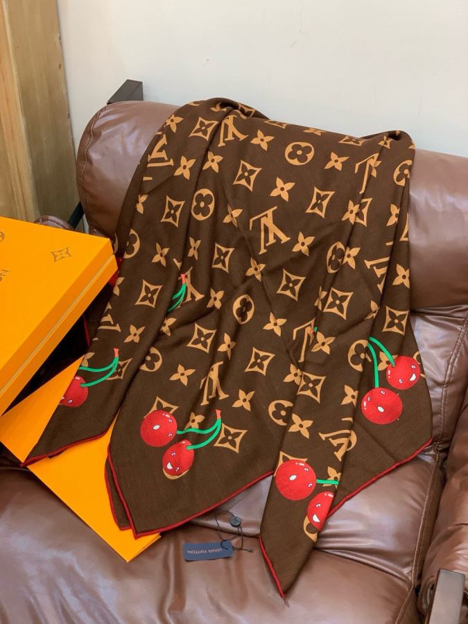 1:1 Replica LV scarf LV X TM MONOGRAM — 1:1 Replica — photo 4