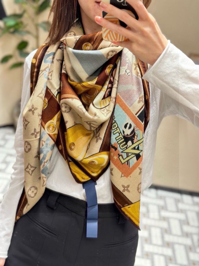 1:1 Replica LV scarf New arrival — AAA Quality Replica