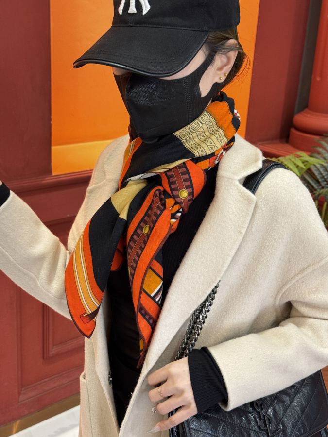 1:1 Replica Hermes Scarf Hermes140cm Series Hermes Émile Hermès Series H 140x140cm 70% 30% — 1:1 Replica For Sale — photo 4
