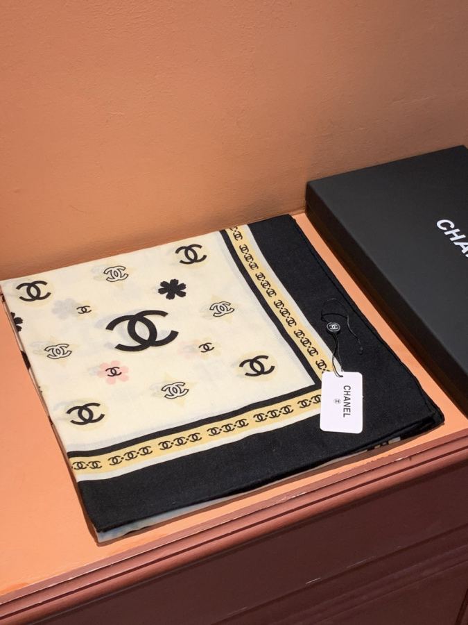 1:1 Replica Chanel scarf Chanel — 1:1 Replica — photo 3