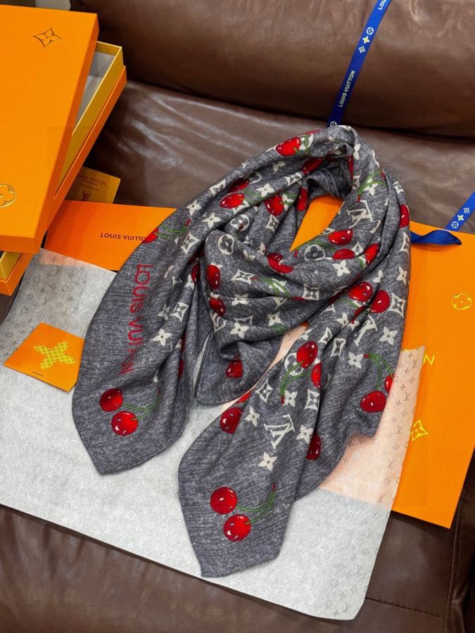 1:1 Replica LV scarf LV X TM MONOGRAM — Premium Replica — photo 6