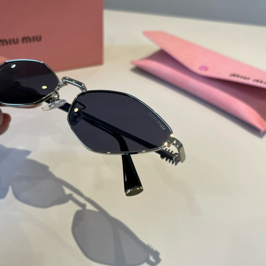 1:1 Replica Miumiu glasses ¥ — 1:1 Replica — photo 5