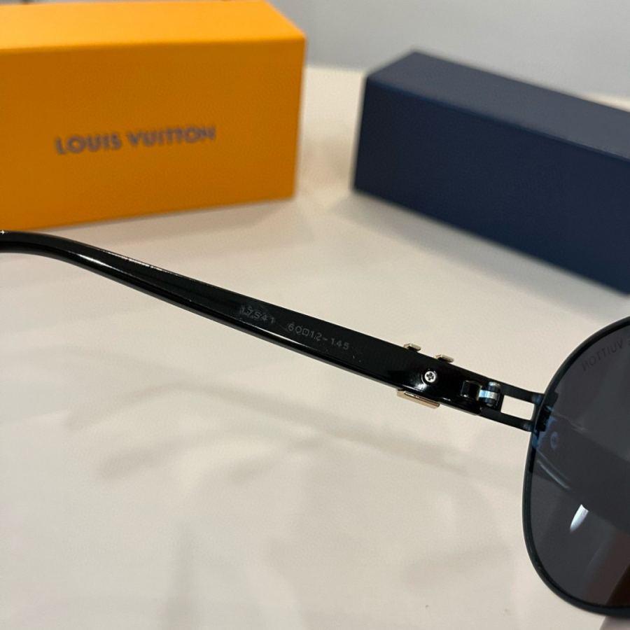 1:1 Replica LV glasses ¥ — AAA Quality Replica — photo 9