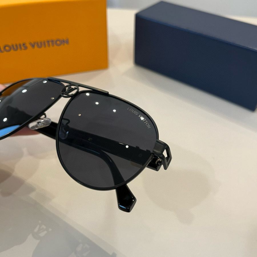 1:1 Replica LV glasses ¥ — AAA Quality Replica — photo 5