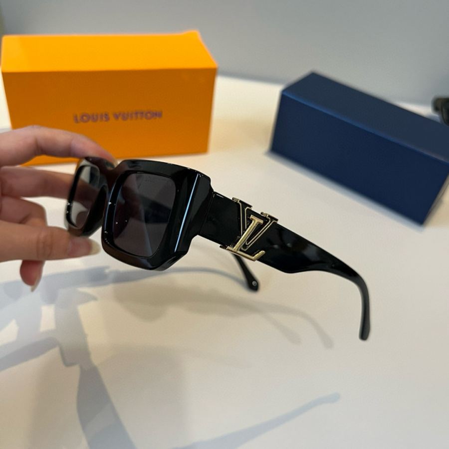 1:1 Replica LV glasses ¥ — AAA Quality Replica — photo 4