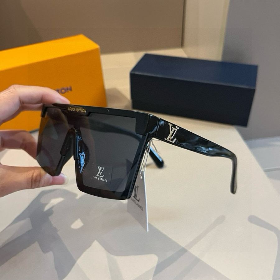1:1 Replica LV glasses ¥ — AAA Quality Replica — photo 6