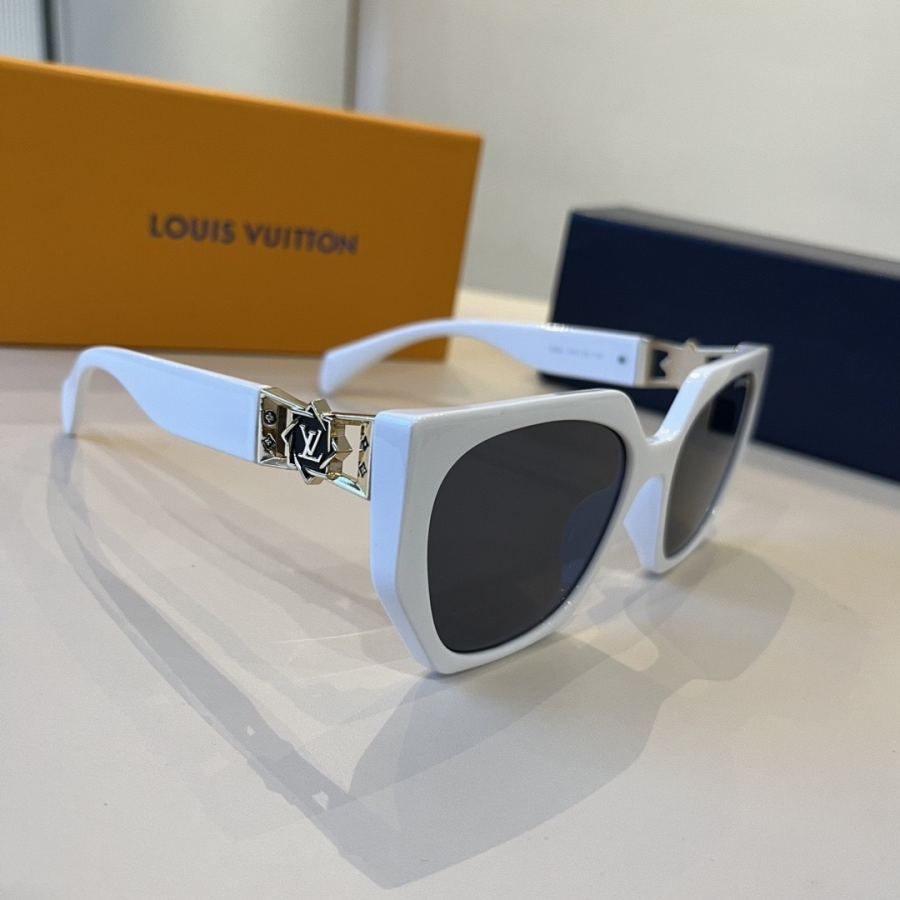 1:1 Replica LV glasses ¥ — 1:1 Replica