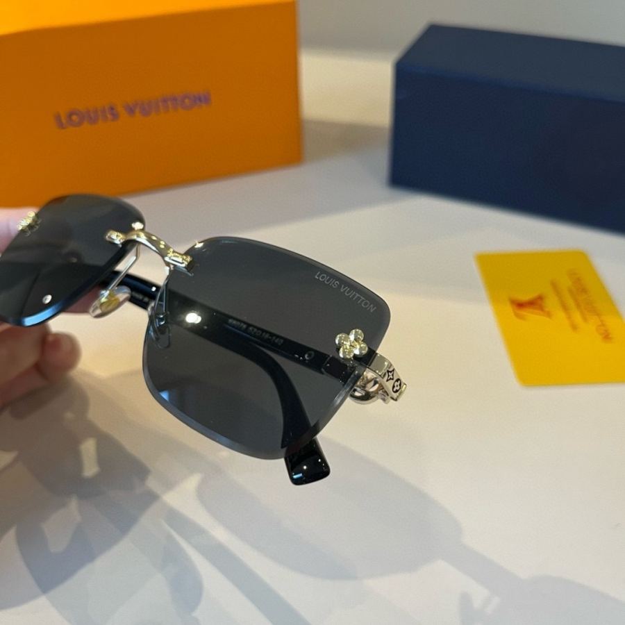 1:1 Replica LV glasses ¥ — AAA Quality Replica — photo 4