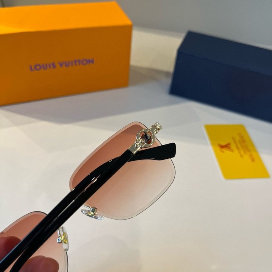 1:1 Replica LV glasses ¥ — AAA Quality Replica — photo 4
