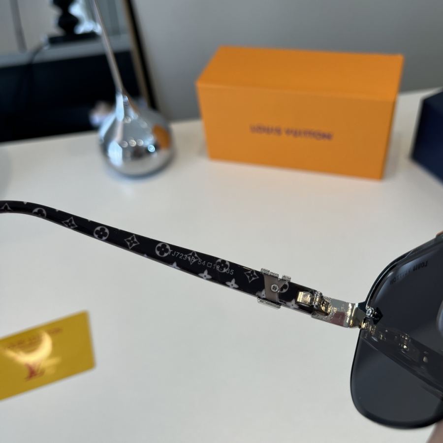 1:1 Replica LV glasses ¥ — AAA Quality Replica — photo 9
