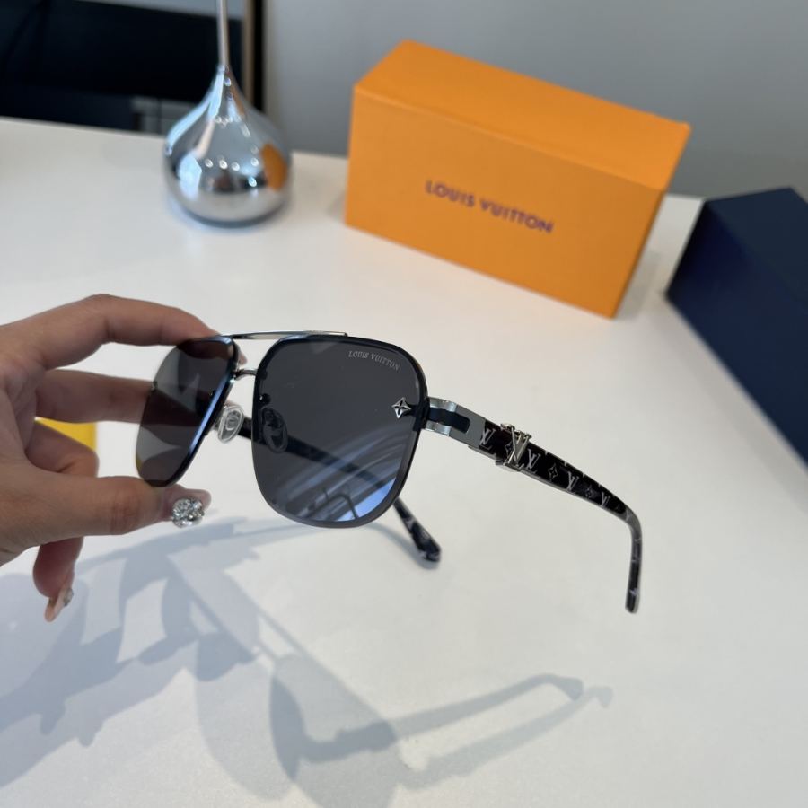 1:1 Replica LV glasses ¥ — AAA Quality Replica — photo 3