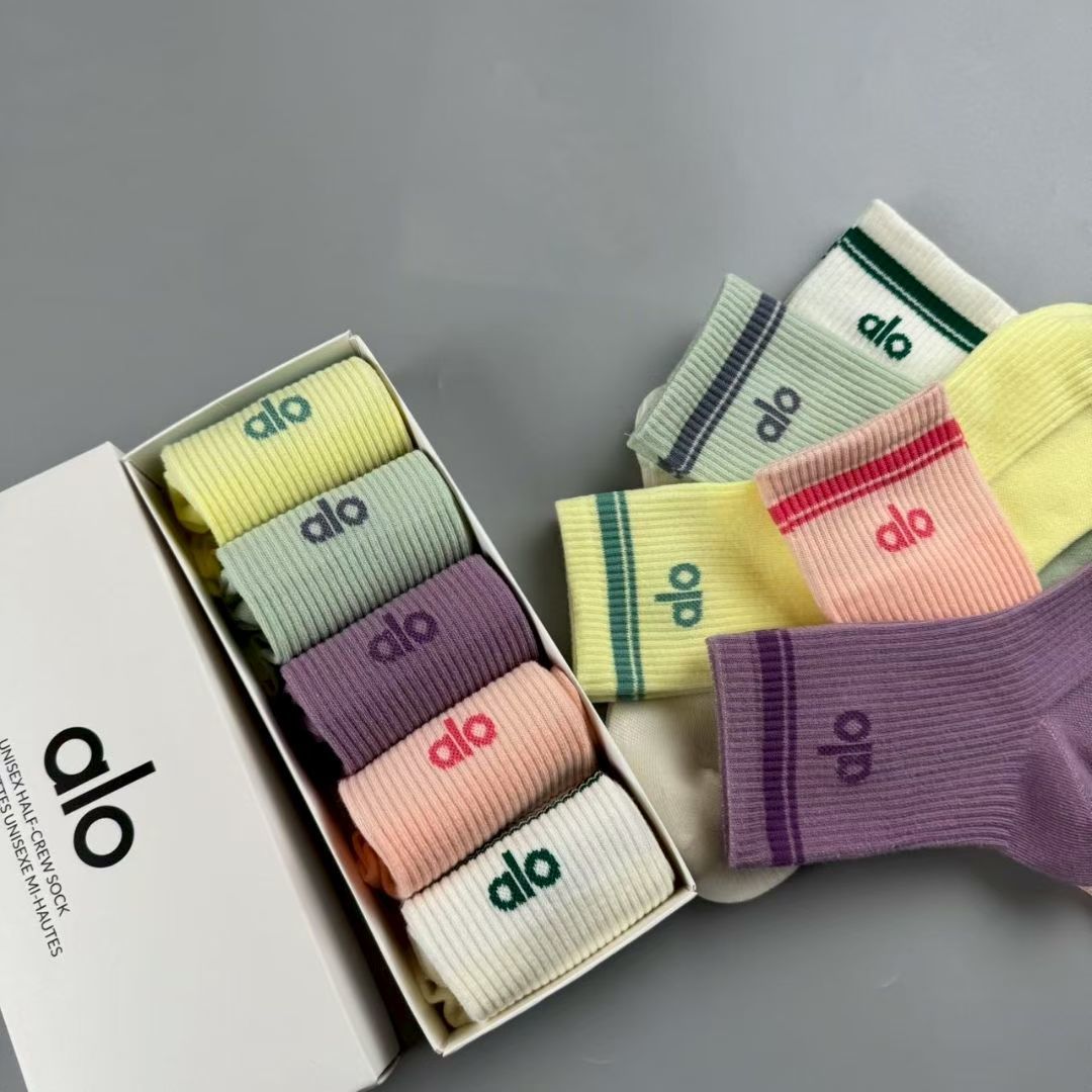 1:1 Replica Alo accessories alo yoga — Premium Replica — photo 5