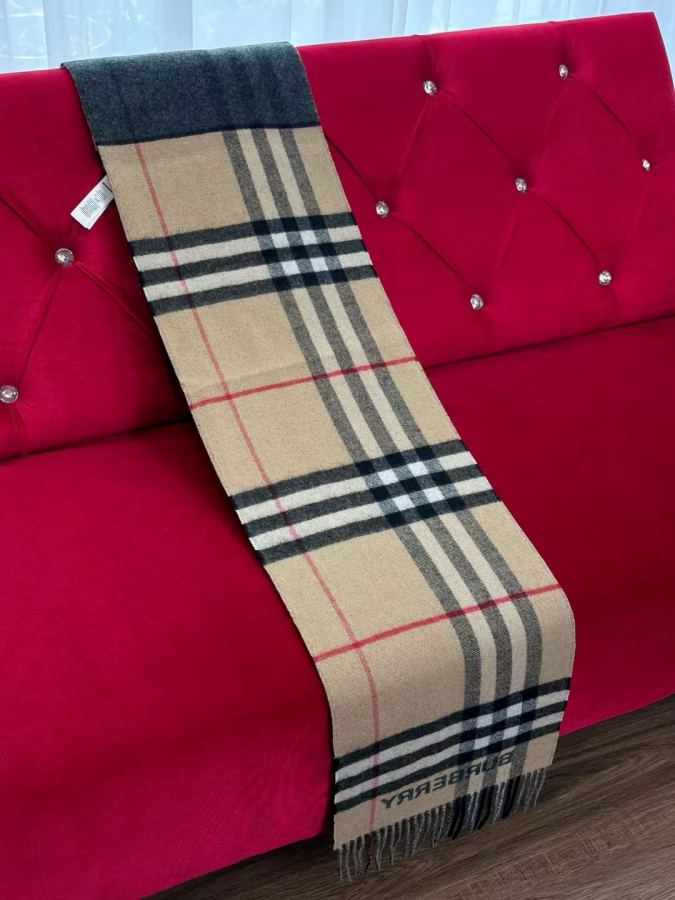 1:1 Replica burberry scarf Higher version 𝐁𝐔𝐑𝐁𝐄𝐑𝐑𝐘 contrasting plaid — Premium Replica — photo 7