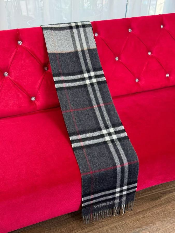 1:1 Replica burberry scarf Higher version 𝐁𝐔𝐑𝐁𝐄𝐑𝐑𝐘 contrasting plaid — AAA Quality Replica — photo 7