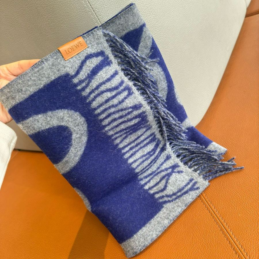 1:1 Replica Loewe scarf Loewe LOGO — 1:1 Replica — photo 4