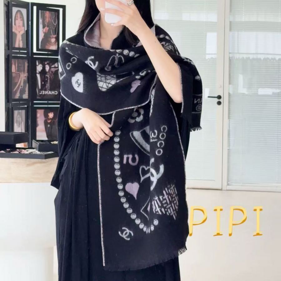 1:1 Replica Chanel scarf Chanel 25 B coco — 1:1 Replica