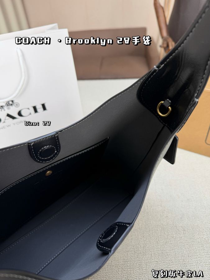 1:1 Replica COACH bag replica — photo 4