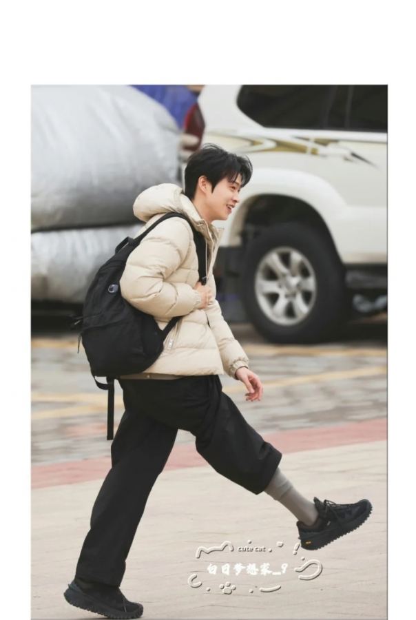 1:1 Replica Moncler down jacket B MON*CLER — 1:1 Replica — photo 4