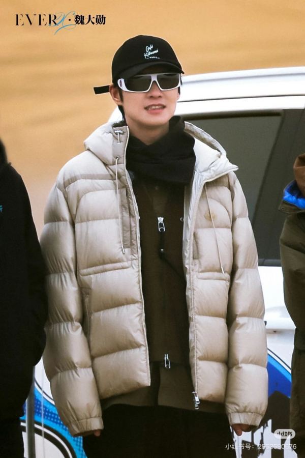 1:1 Replica Moncler down jacket B MON*CLER — 1:1 Replica — photo 2