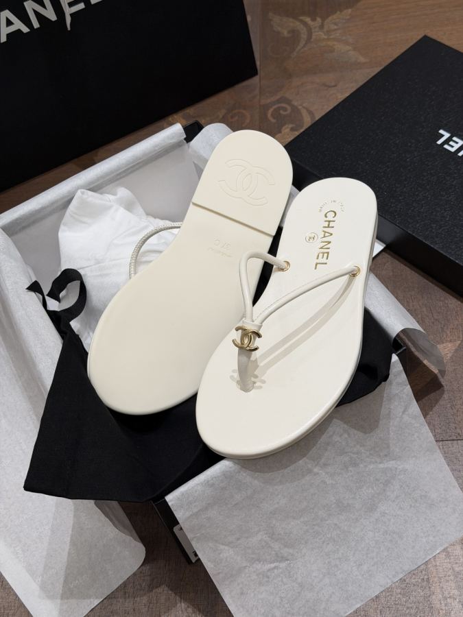 1:1 Replica Chanel Women White — Premium Replica — photo 8