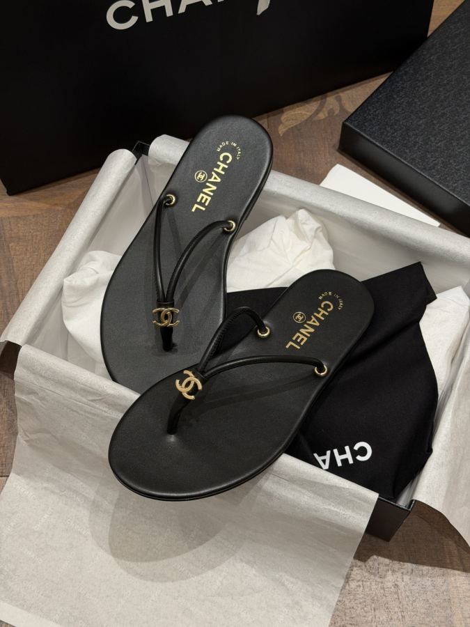 1:1 Replica Chanel Women Black — Premium Replica — photo 3