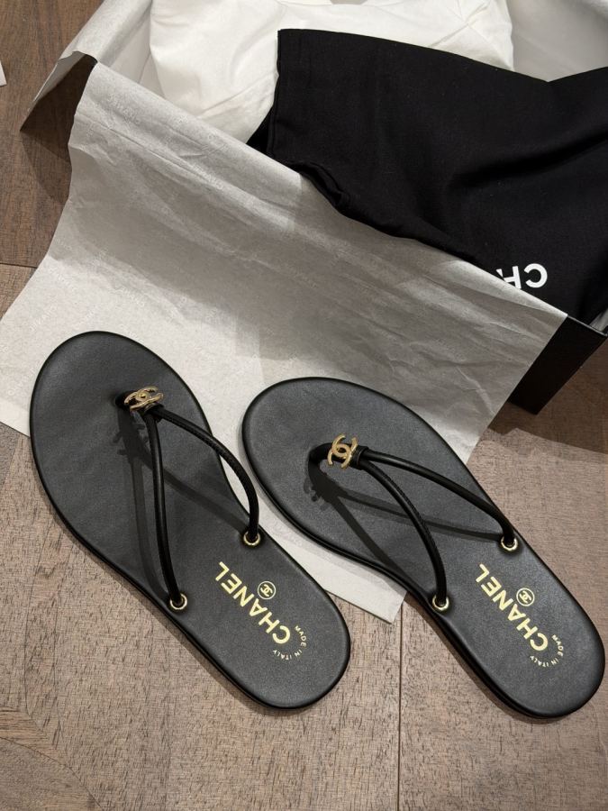1:1 Replica Chanel Women Black — Premium Replica — photo 7